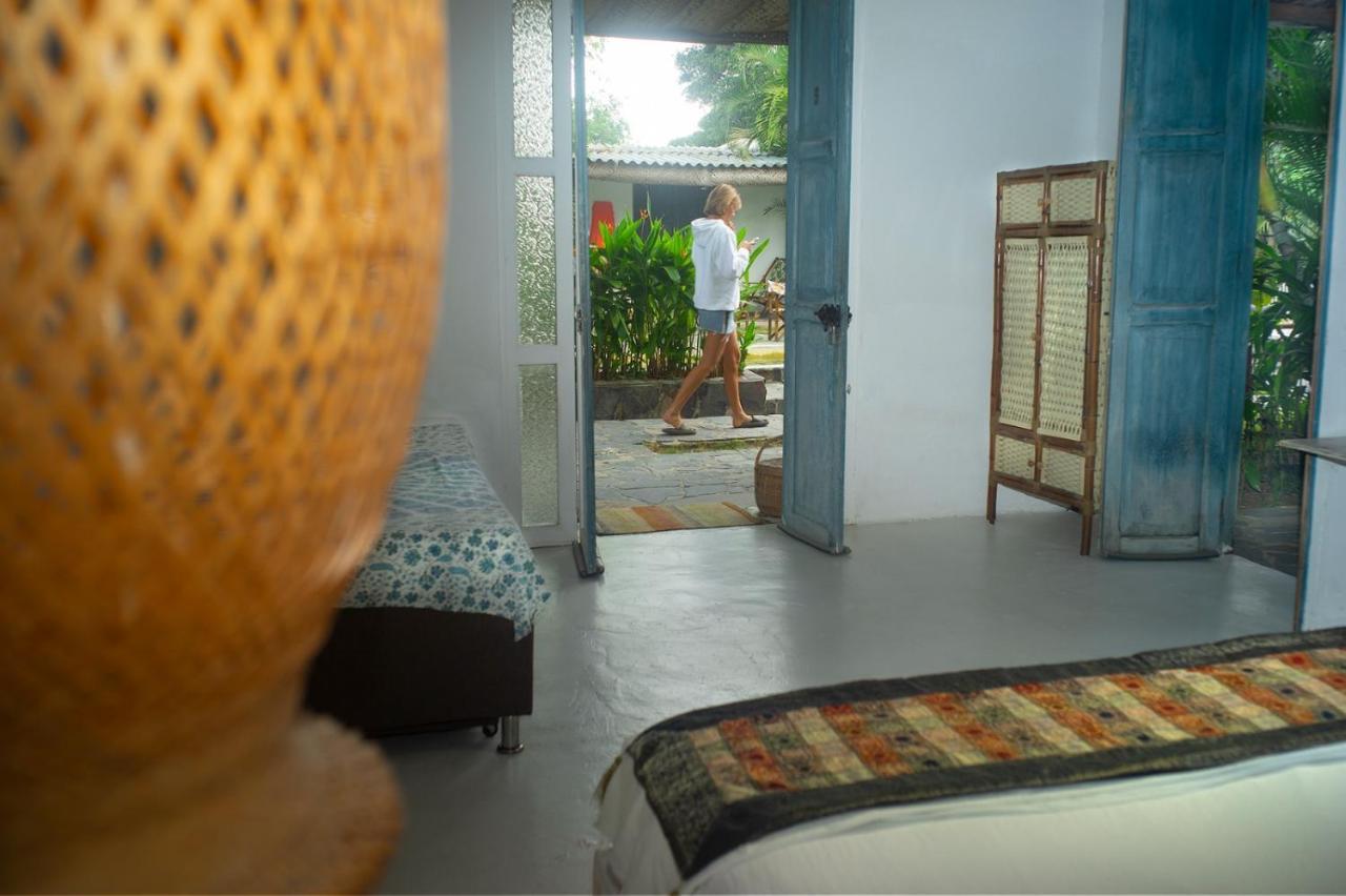Ekaa Hotel Palomino Exterior photo